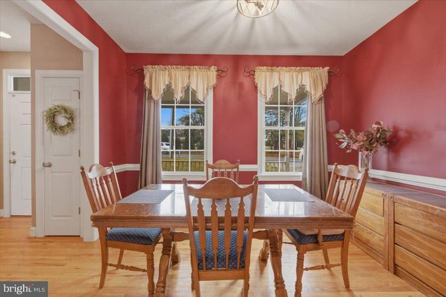 2643 MIDDLE RD, Winchester, VA 22601