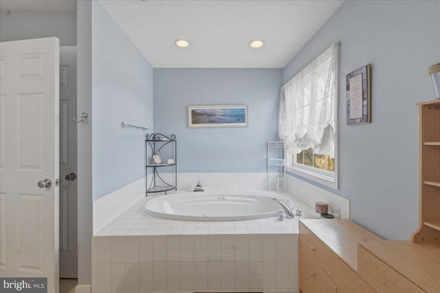 2643 MIDDLE RD, Winchester, VA 22601