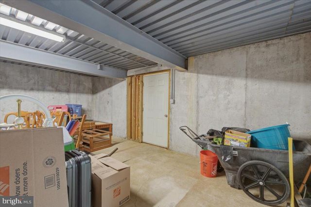 2643 MIDDLE RD, Winchester, VA 22601