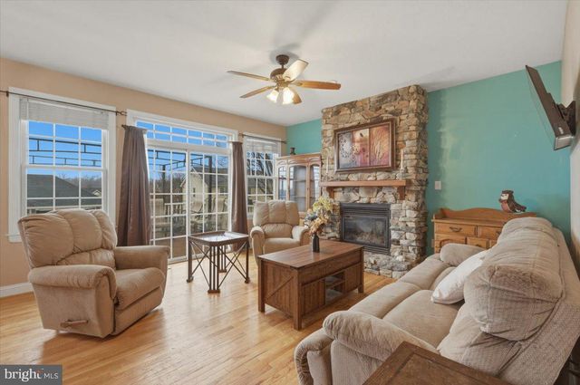 2643 MIDDLE RD, Winchester, VA 22601