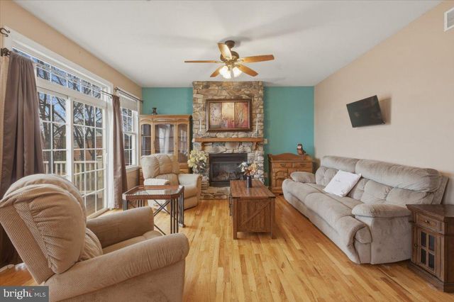 2643 MIDDLE RD, Winchester, VA 22601