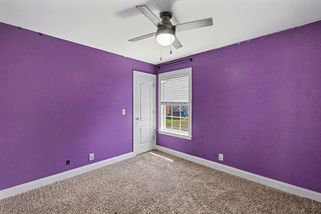 5159 Starnes Dr, Murfreesboro, TN 37128