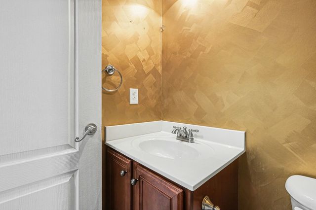 5159 Starnes Dr, Murfreesboro, TN 37128