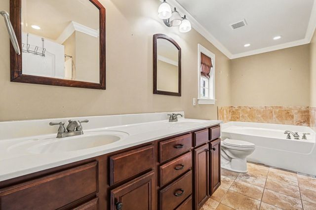 5159 Starnes Dr, Murfreesboro, TN 37128