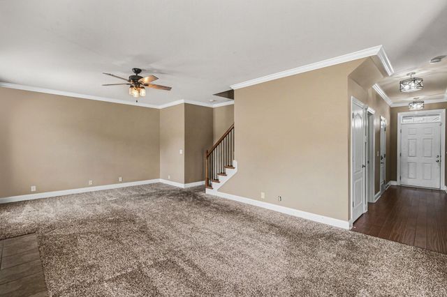 5159 Starnes Dr, Murfreesboro, TN 37128