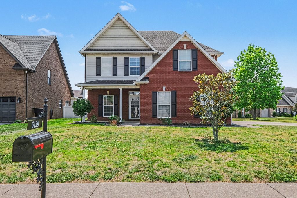 5159 Starnes Dr, Murfreesboro, TN 37128