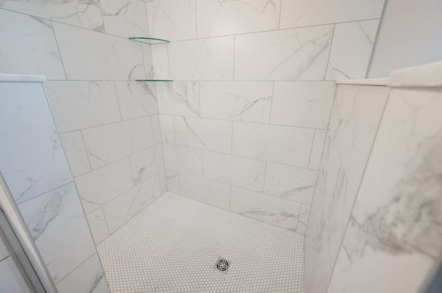 10494 Leesville RD, Lynch Station, VA 24571