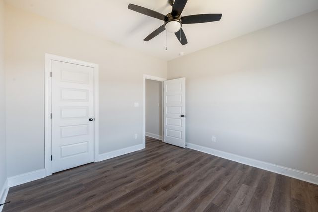 10494 Leesville RD, Lynch Station, VA 24571