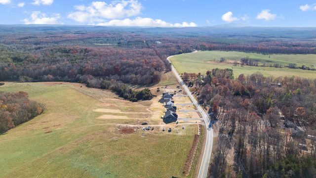 10494 Leesville RD, Lynch Station, VA 24571