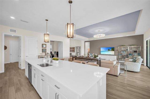 16204 TRADEWIND TERRACE, Lakewood Ranch, FL 34211