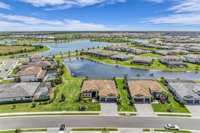 16204 TRADEWIND TERRACE, Lakewood Ranch, FL 34211