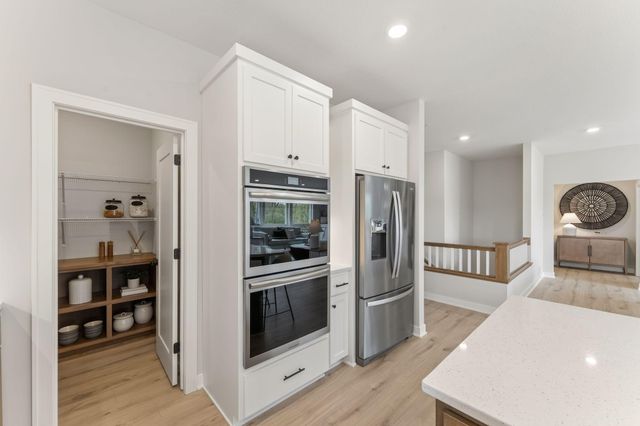 4956 Bennett Street SE, Prior Lake, MN 55372