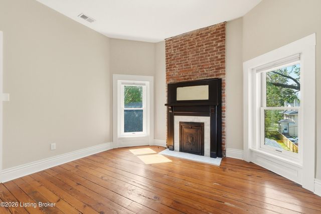 1232 S 6th St, Louisville, KY 40203