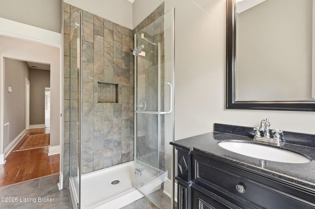 1232 S 6th St, Louisville, KY 40203