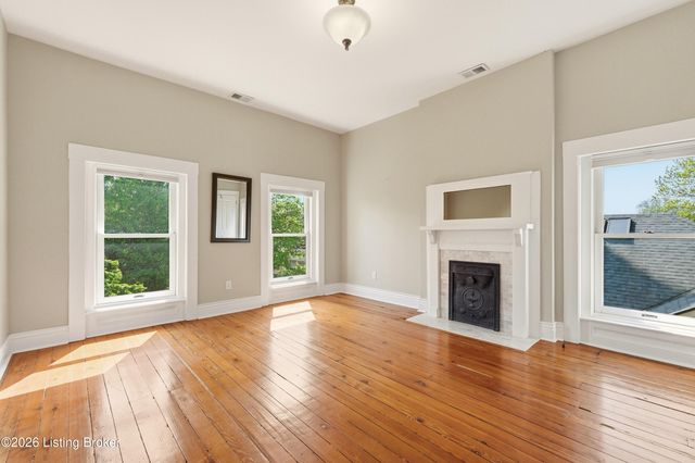 1232 S 6th St, Louisville, KY 40203