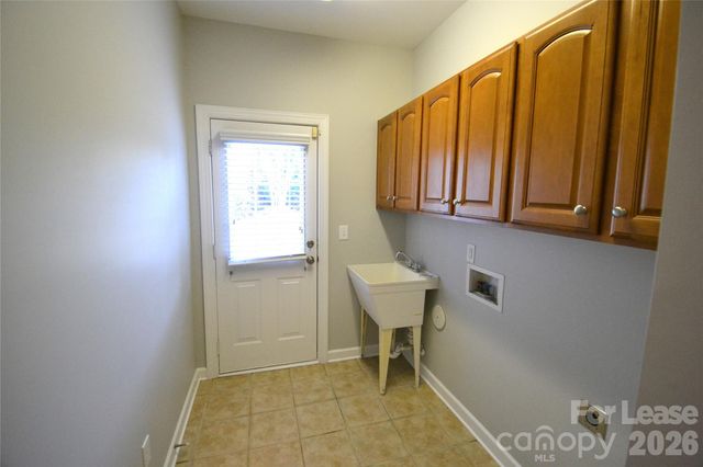 910 Springwood Drive, Waxhaw, NC 28173