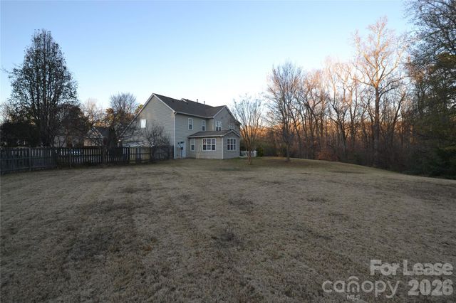 910 Springwood Drive, Waxhaw, NC 28173