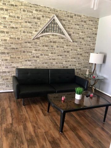 2212 SE 4th, Fort Lauderdale, FL 33316