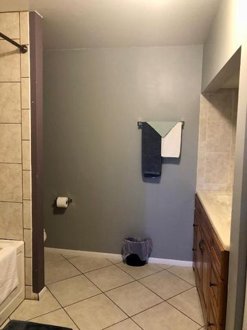 2212 SE 4th, Fort Lauderdale, FL 33316