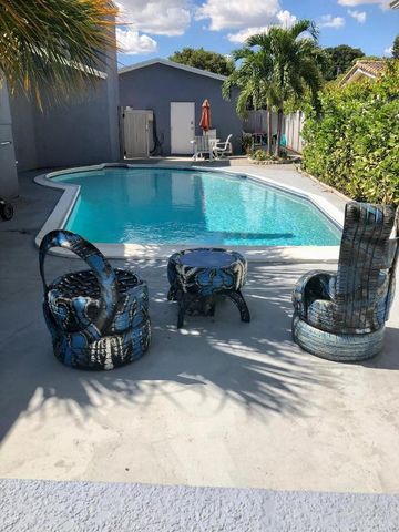 2212 SE 4th, Fort Lauderdale, FL 33316