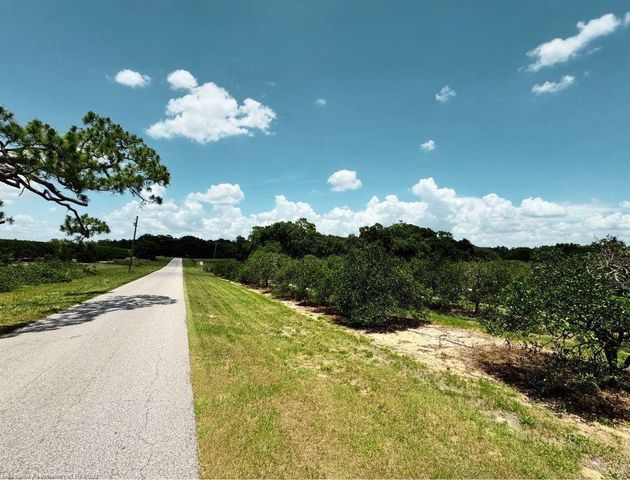 115 Heinley Road, Lake Placid, FL 33852