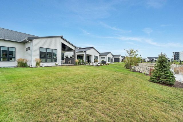 324 ALDON CIRCLE, Green Bay, WI 54304