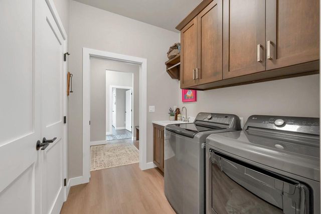 324 ALDON CIRCLE, Green Bay, WI 54304