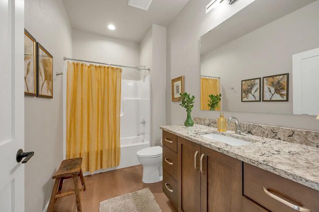 324 ALDON CIRCLE, Green Bay, WI 54304