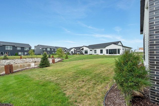 324 ALDON CIRCLE, Green Bay, WI 54304
