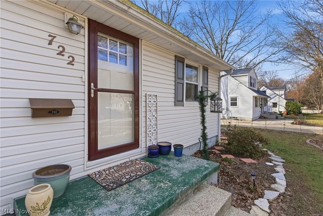 722 Avondale Street, Kent, OH 44240