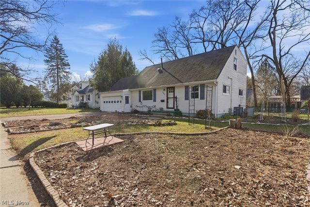 722 Avondale Street, Kent, OH 44240