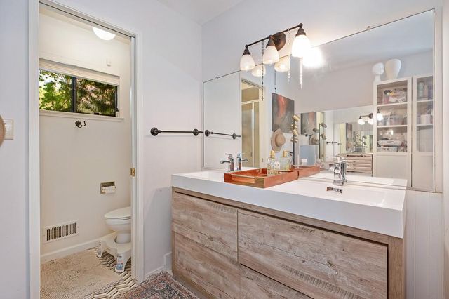441 Estates Dr, Sacramento, CA 95864