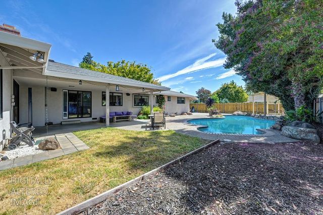 441 Estates Dr, Sacramento, CA 95864