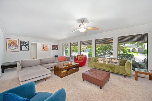 441 Estates Dr, Sacramento, CA 95864