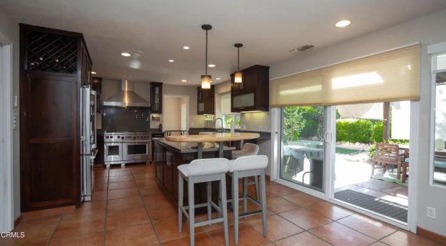 548 Live Oak Circle Drive, Calabasas, CA 91302