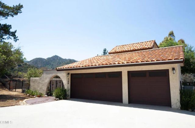 548 Live Oak Circle Drive, Calabasas, CA 91302