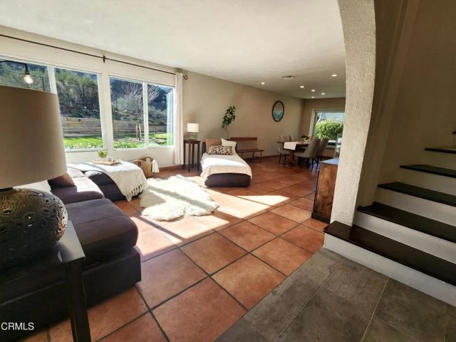 548 Live Oak Circle Drive, Calabasas, CA 91302