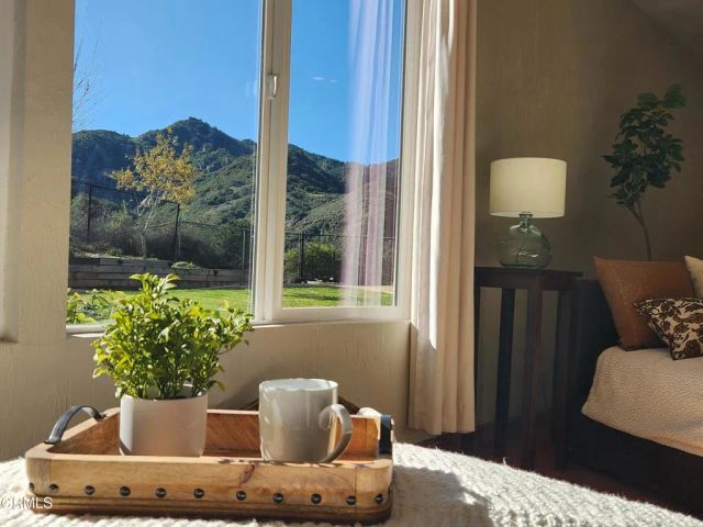 548 Live Oak Circle Drive, Calabasas, CA 91302