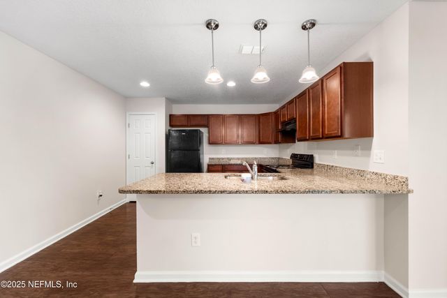 525 METEOR Street, Jacksonville, FL 32205