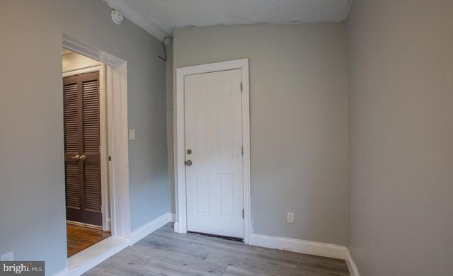 5009 1ST ST NW #4, Washington, DC 20011