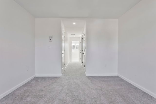 65 Crestview Way, Raymond, NH 03077