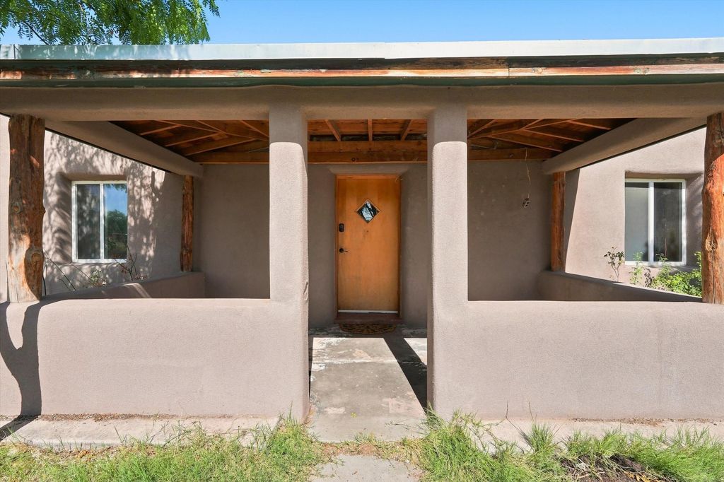 67 Mill Road, Belen, NM 87002