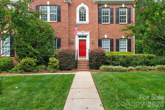 204 Whitegrove Drive, Fort Mill, SC 29715