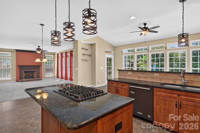 204 Whitegrove Drive, Fort Mill, SC 29715