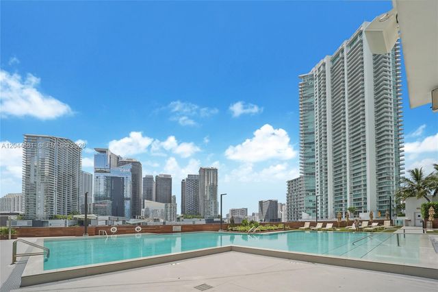350 S Miami Ave 2411, Miami, FL 33130