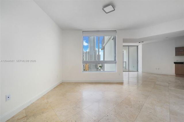 350 S Miami Ave 2411, Miami, FL 33130