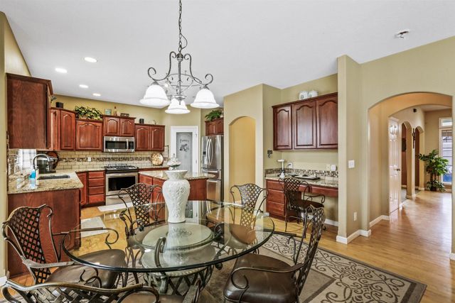 17005 E Morningside Ln, Spokane, WA 99016