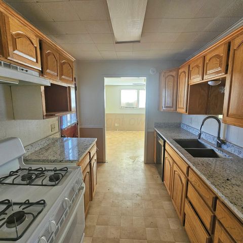 201 S LOUISIANA Street, Amarillo, TX 79106