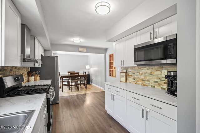 3 Ocean Avenue, Barnegat, NJ 08005