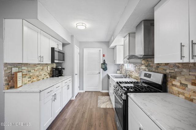 3 Ocean Avenue, Barnegat, NJ 08005
